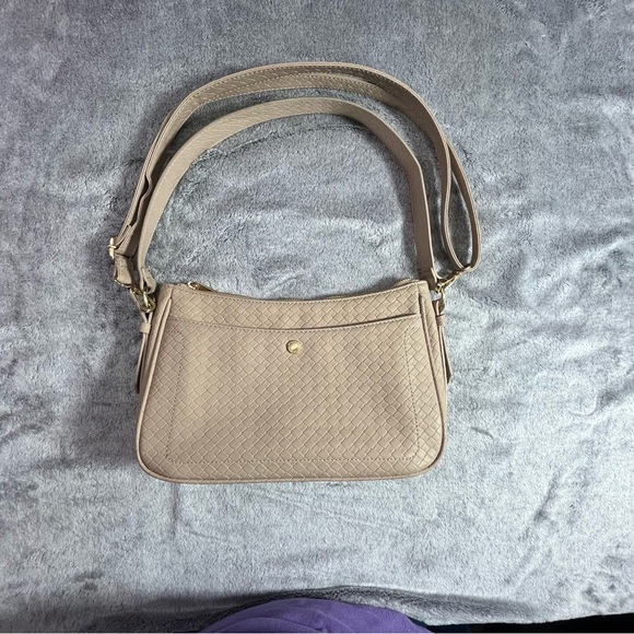 Fiorelli Neutral Beige Shoulder Bag with Adjustable Strap and Handle - Picture 2 of 8